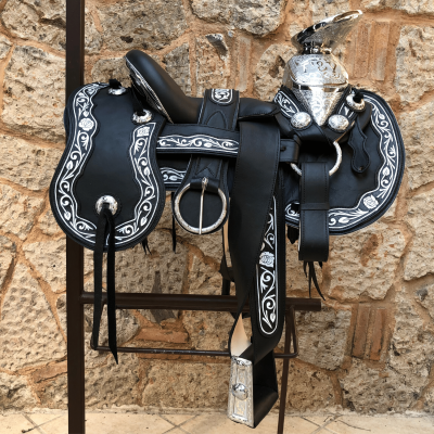 Cola de Pato Con Cantinas