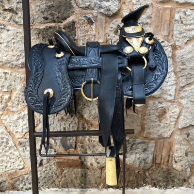 Cola de Pato Con Cantinas