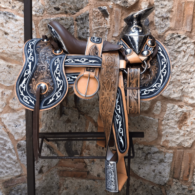 Cola de Pato Con Cantinas